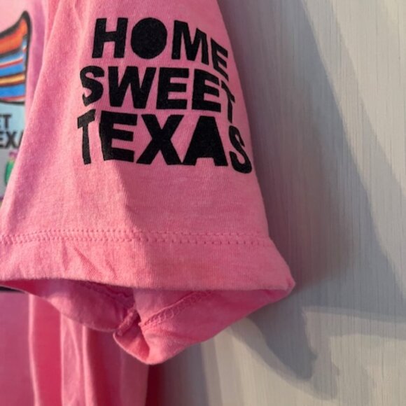 Lazy Ranch Wear, Home sweet Texas tee pink, size medium - Picture 3 of 5